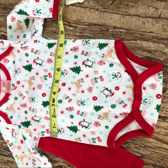 SOLD!!!    NWT Christmas outfit girls size 3-6m - Picture 11 of 12